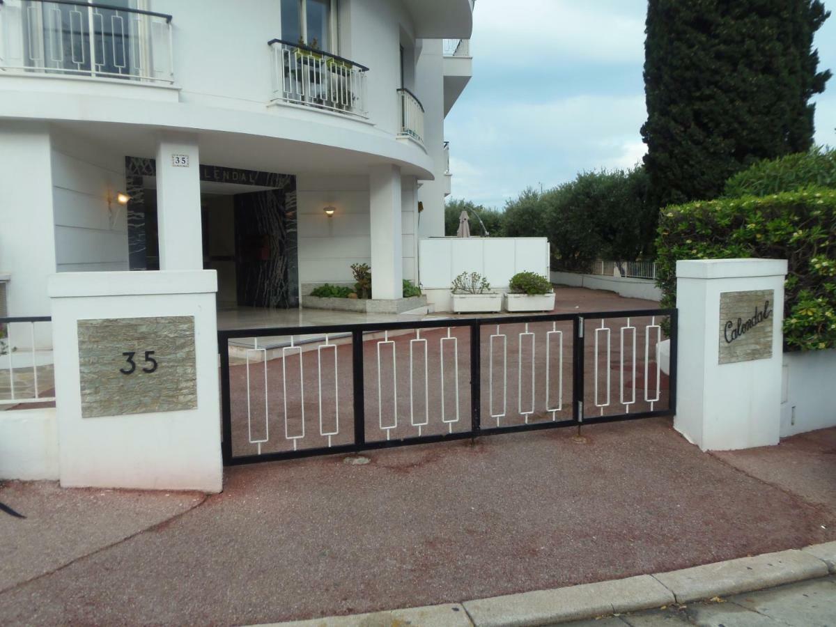 Ferienwohnung Joli Studio Calme Avec Terrasse Nizza Exterior foto